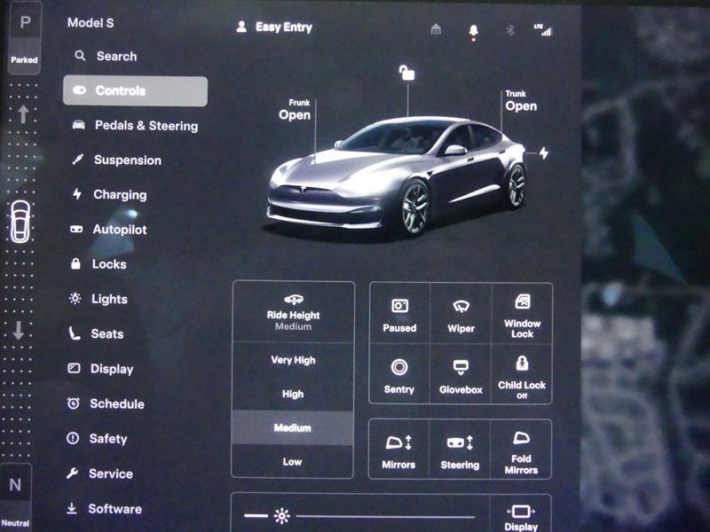Used 2023 Tesla Model S image 12