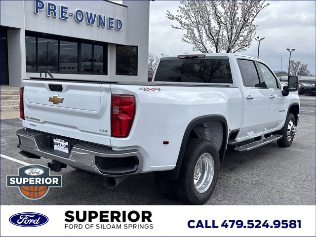 Used 2025 Chevrolet Silverado 3500 LTZ w/ LTZ Plus Package image 3