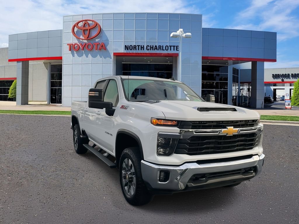 Used 2024 Chevrolet Silverado 2500 LT