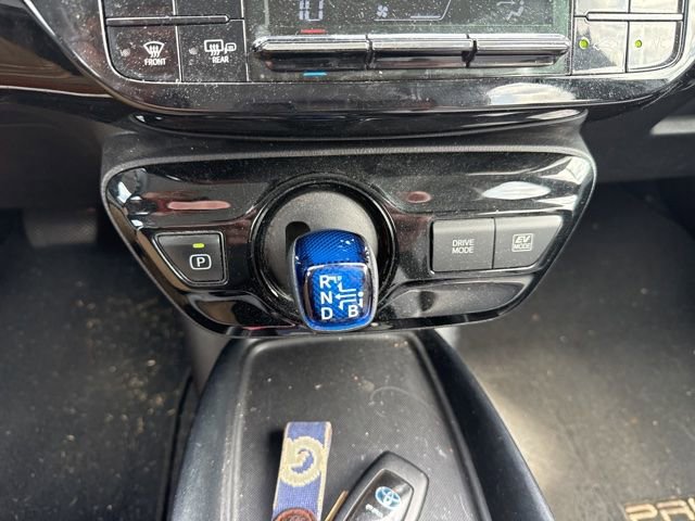 Used 2019 Toyota Prius LE FWD image 10