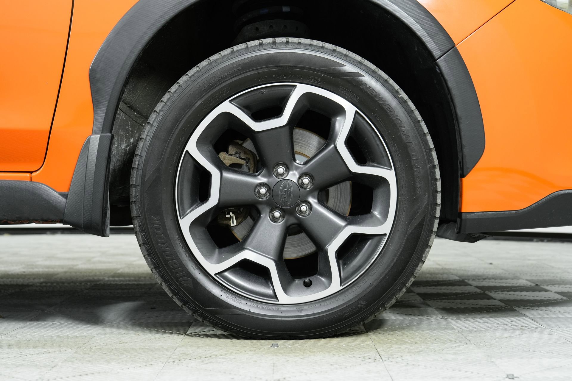 Used 2014 Subaru Crosstrek 2.0i Premium w/ Moonroof Package image 9