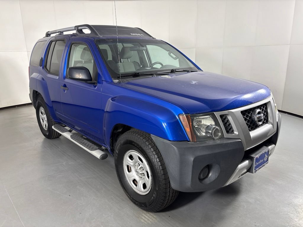 Used 2014 Nissan Xterra X w/ Nevada Tow Package RWD image 2