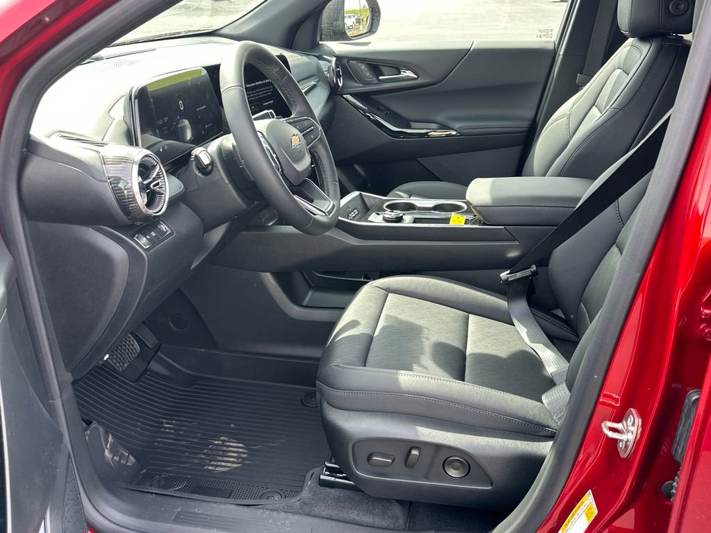 New 2026 Chevrolet Equinox LT w/ Convenience Package II FWD image 10