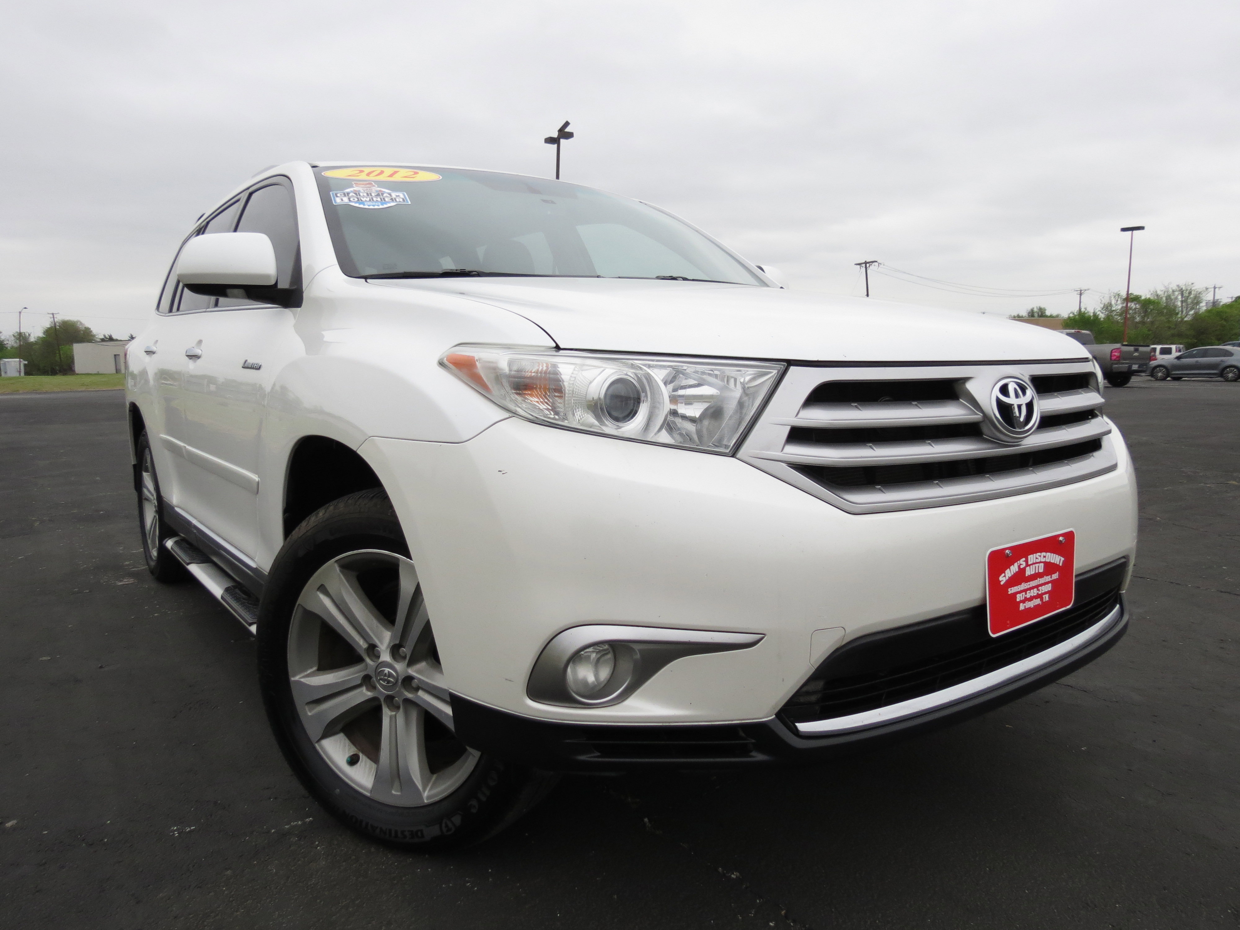 Used 2012 Toyota Highlander Limited image 2