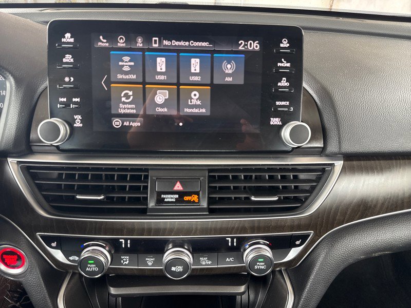 Used 2018 Honda Accord EX-L image 28