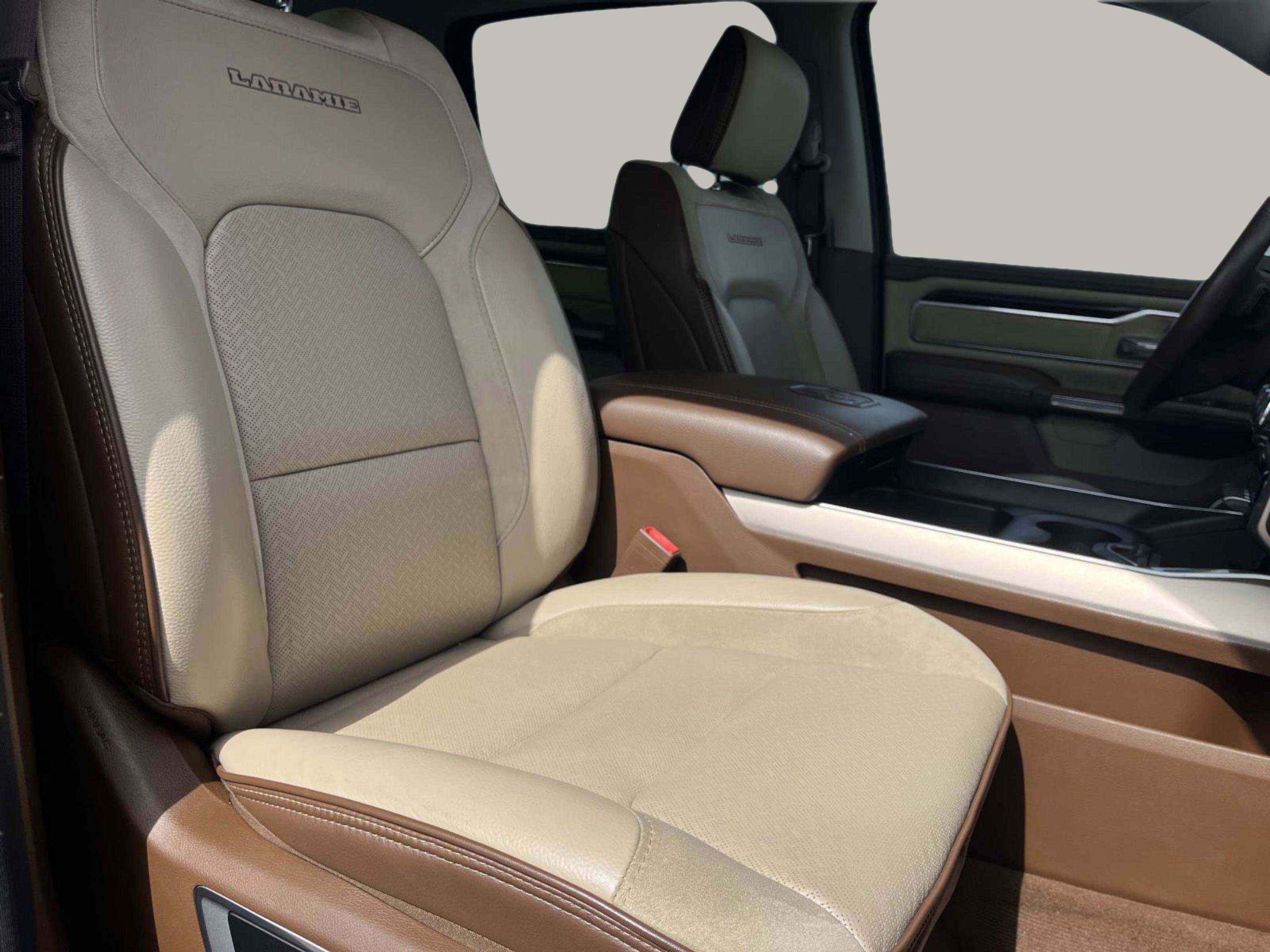 Used 2022 RAM 1500 Laramie AWD/4WD image 23