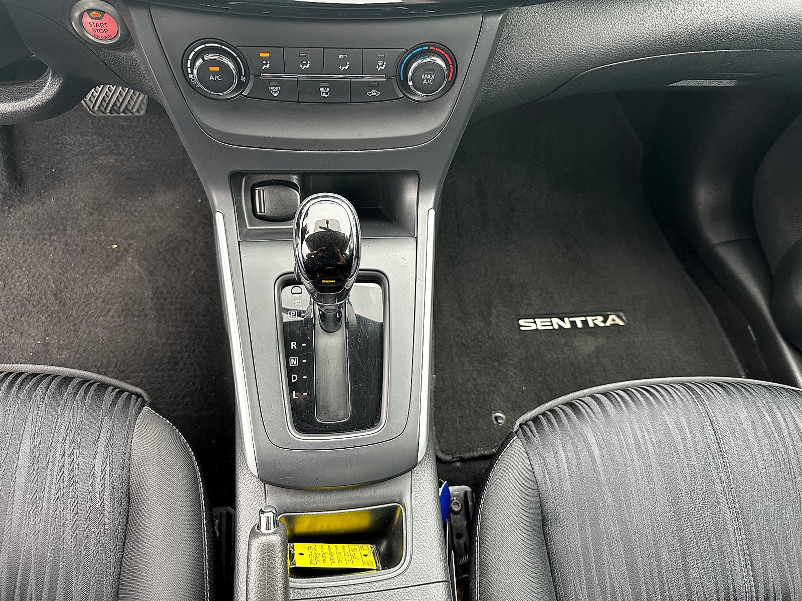 Used 2017 Nissan Sentra SV FWD image 18