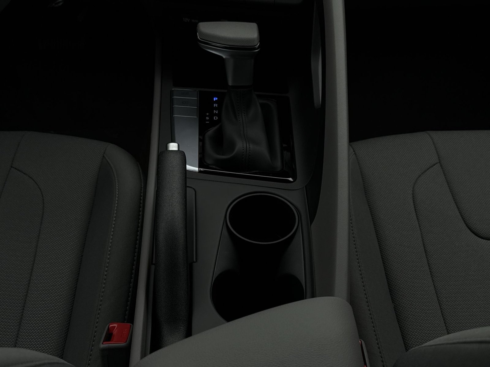 New 2026 Hyundai Elantra SE FWD image 22