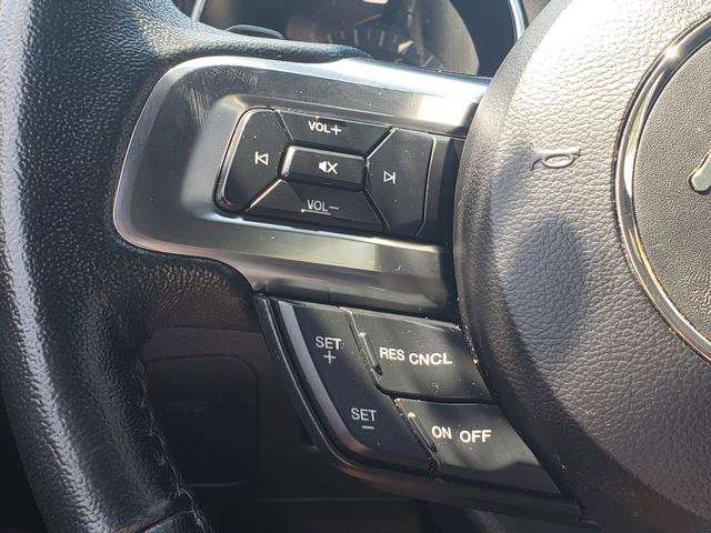 Used 2020 Ford Mustang Coupe image 15