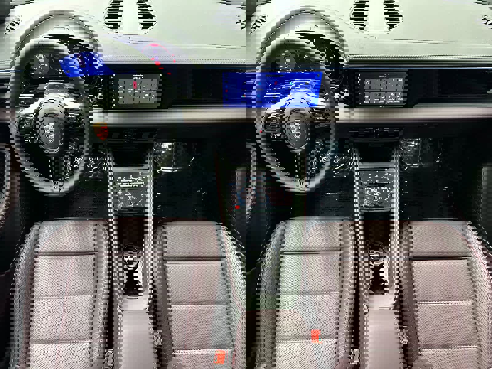 New 2026 Porsche Macan Electric image 6