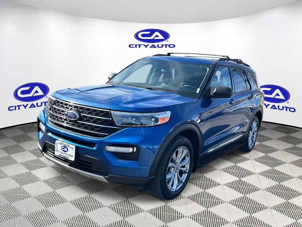 Used 2021 Ford Explorer XLT w/ Equipment Group 202A image 9