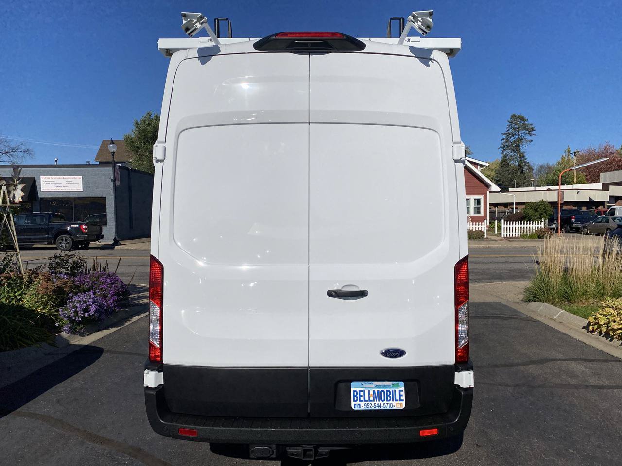 Used 2023 Ford Transit 250 148 High Roof RWD image 4