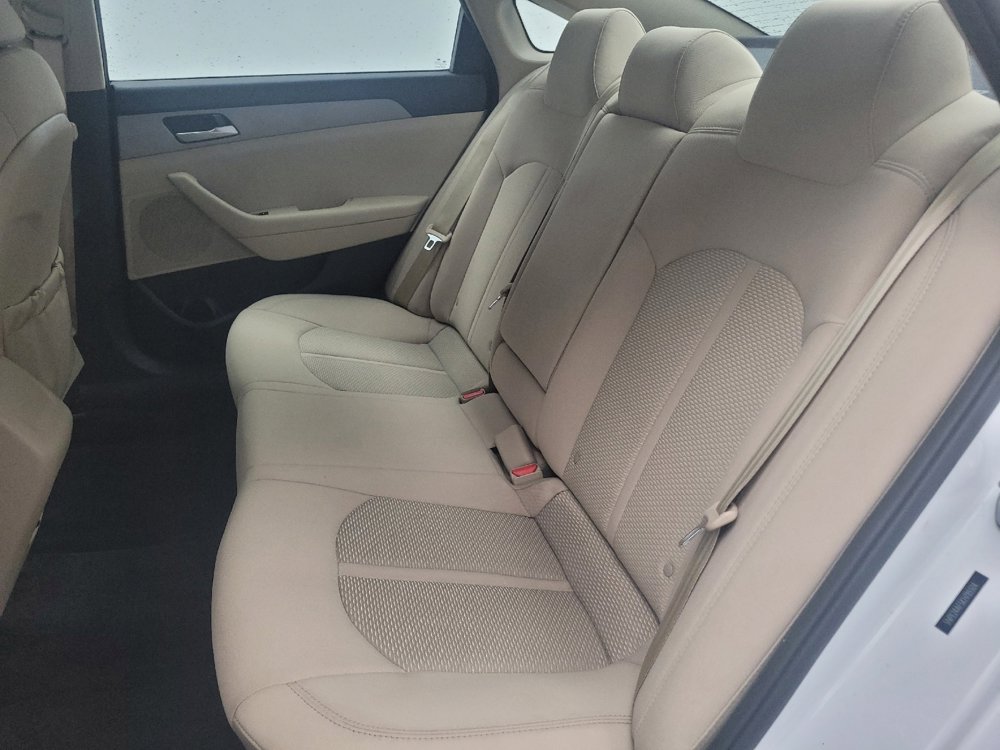 Used 2019 Hyundai Sonata SE image 18
