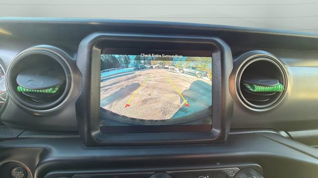 Used 2022 Jeep Wrangler Unlimited Willys image 13