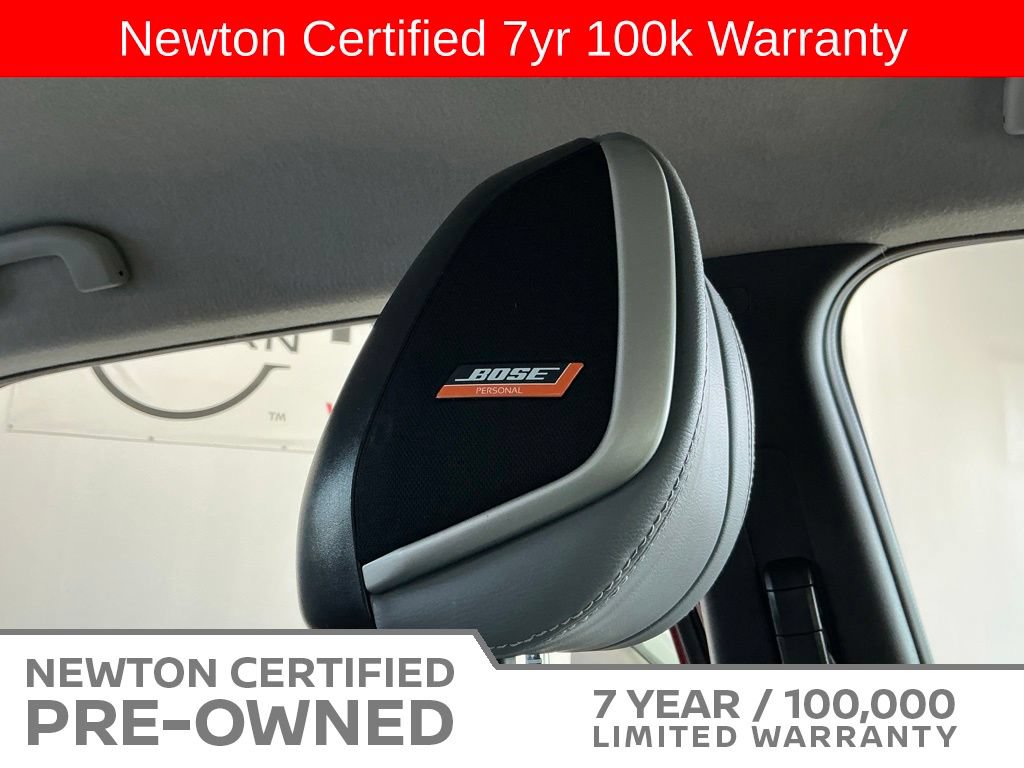 Used 2022 Nissan Kicks SR w/ Premium Package FWD image 11
