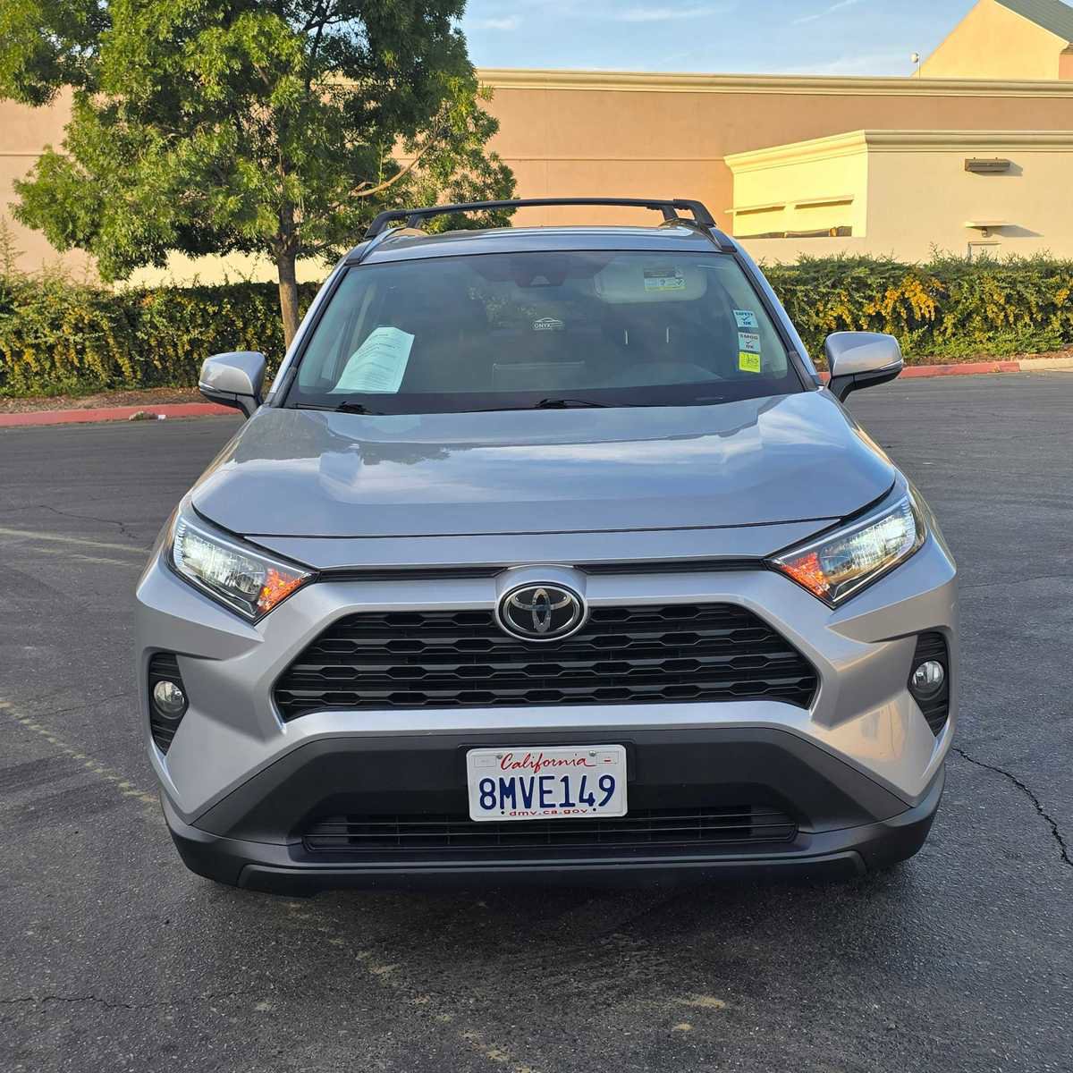 Used 2019 Toyota RAV4 XLE image 8