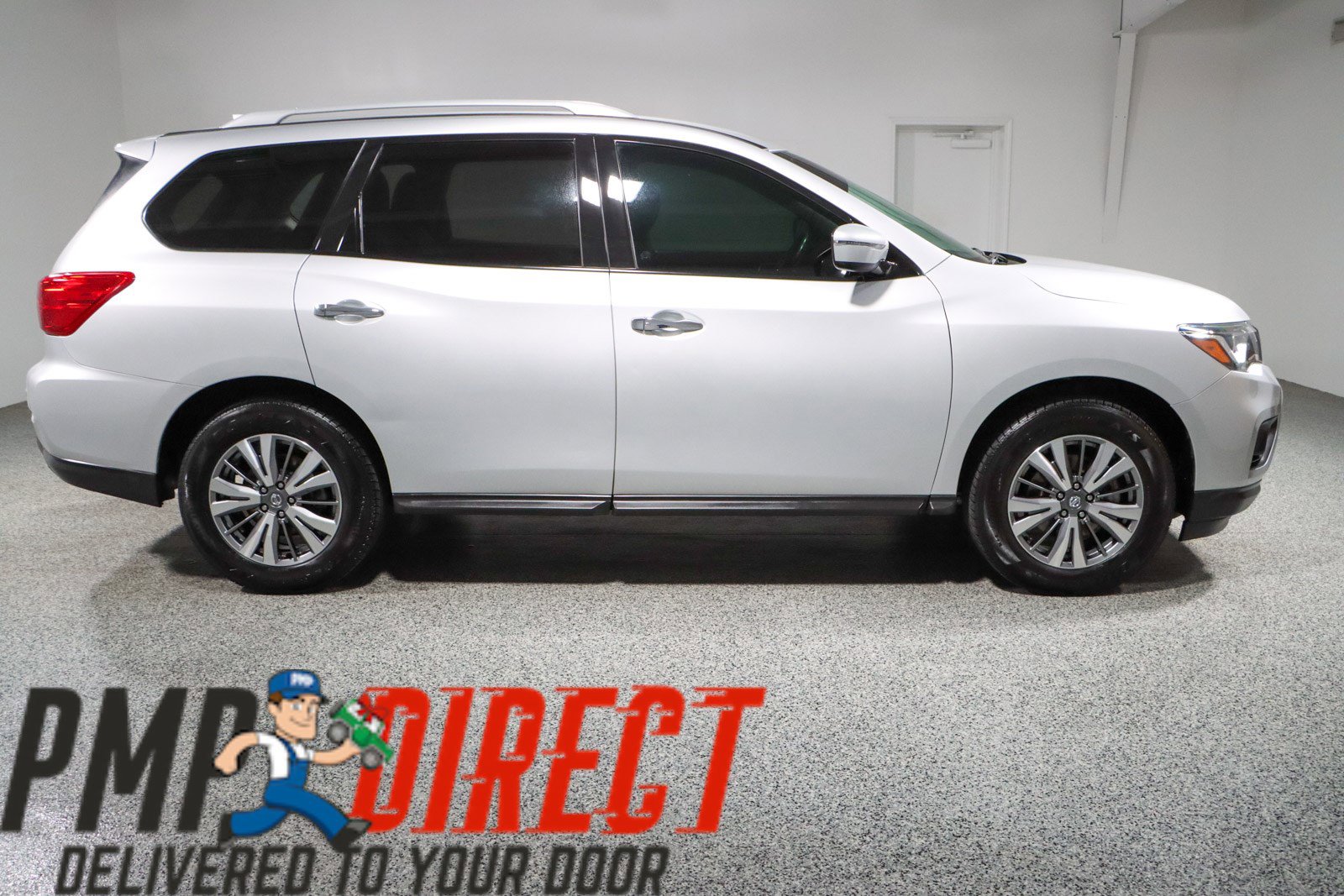 Used 2019 Nissan Pathfinder SV image 6