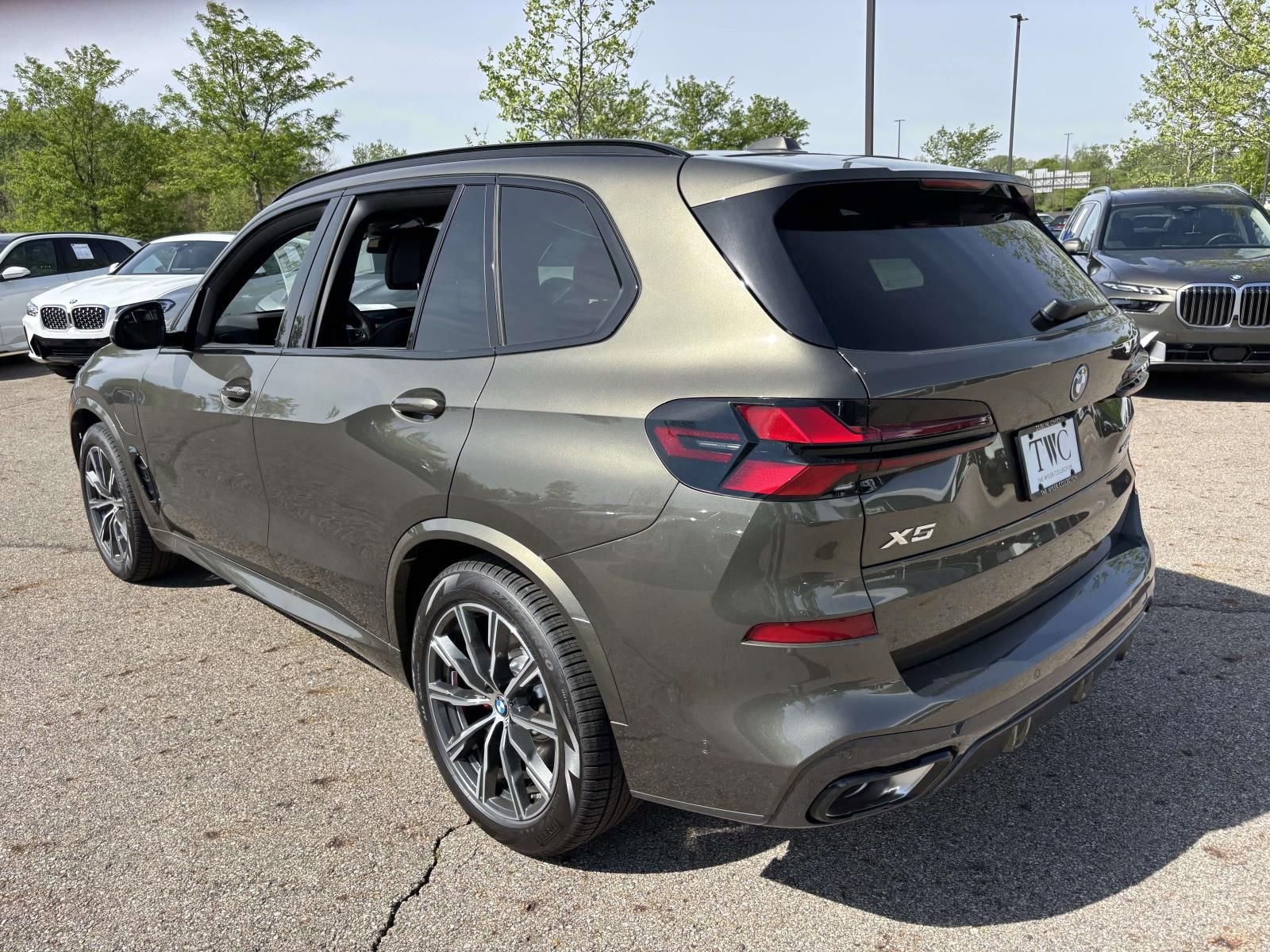 New 2026 BMW X5 xDrive50e AWD/4WD image 7