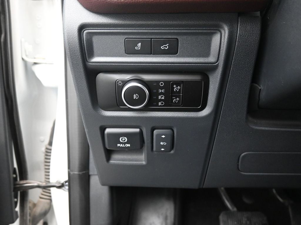 Used 2023 Ford Expedition Max Limited AWD/4WD image 12