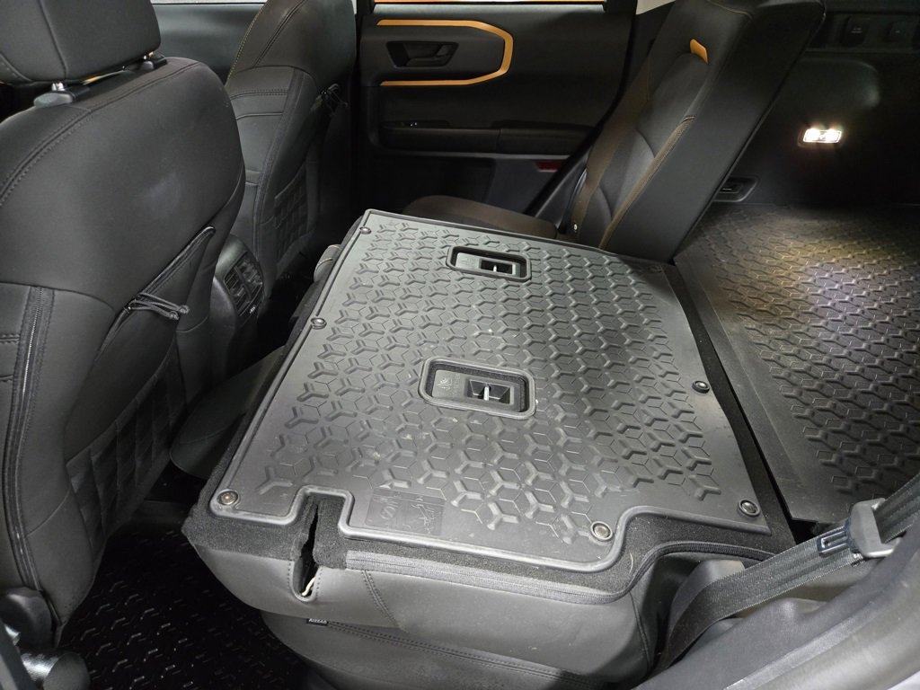 Used 2023 Ford Bronco Sport Badlands image 39