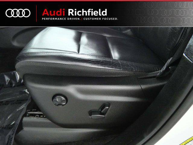 Used 2018 Jeep Grand Cherokee Limited w/ Trailer Tow Group IV AWD/4WD image 10