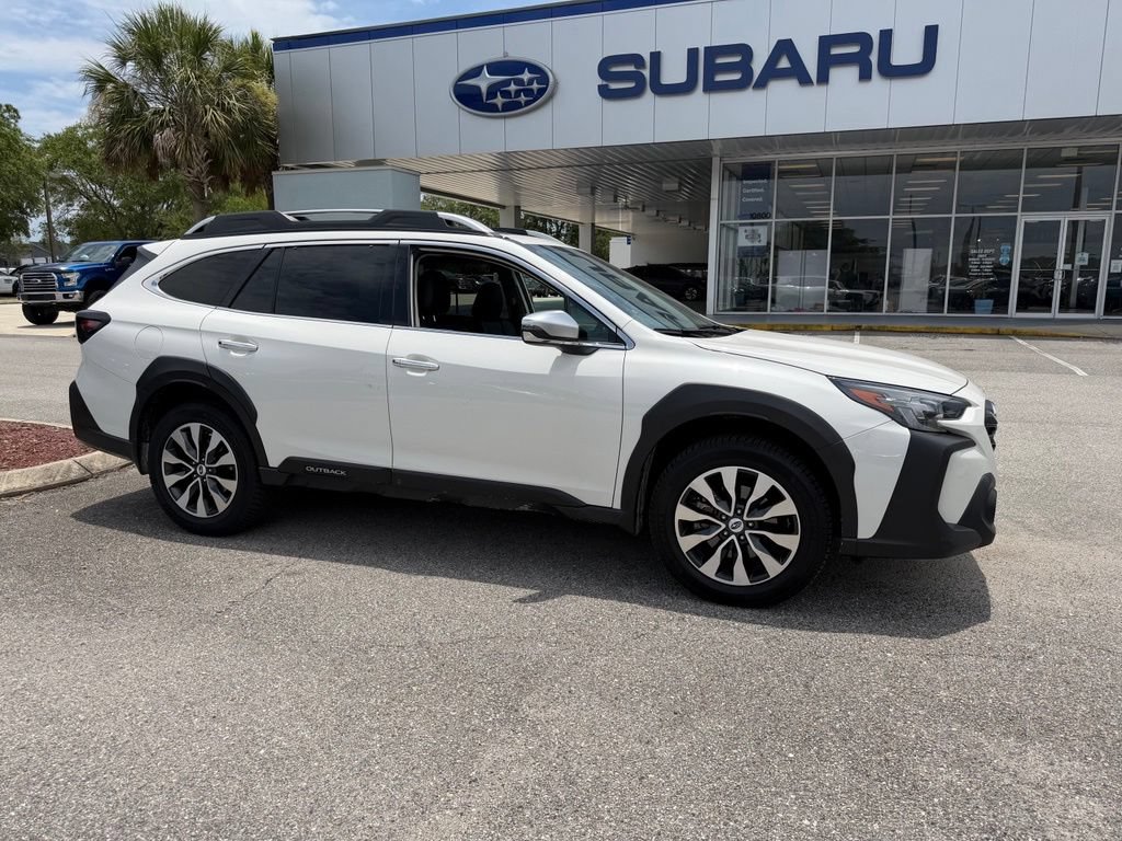 Used 2023 Subaru Outback Touring XT AWD/4WD image 1