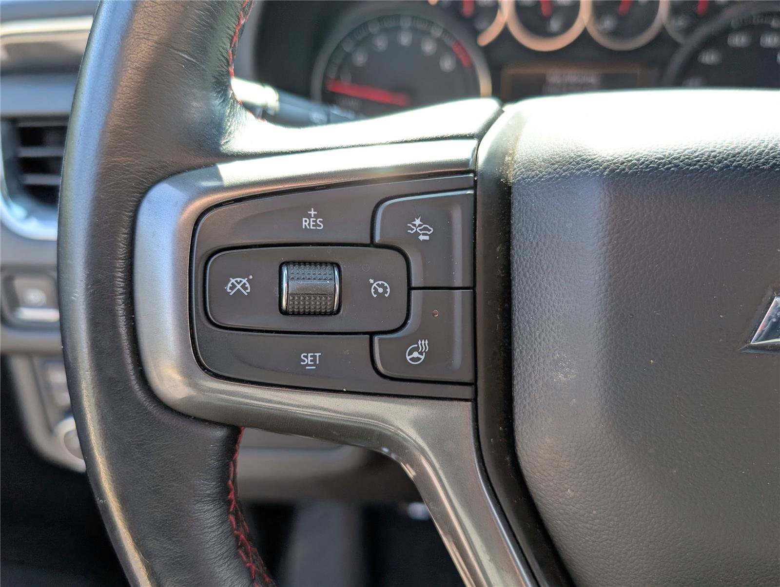 Used 2021 Chevrolet Tahoe RST w/ Luxury Package image 24