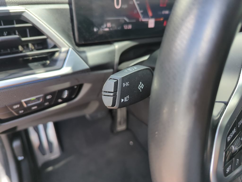 Used 2023 BMW 330e RWD image 21