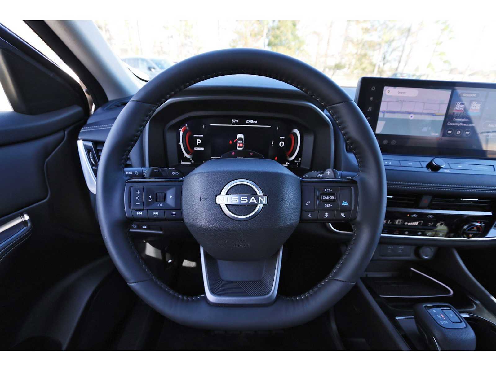 Used 2025 Nissan Rogue SL w/ Tech Package image 13