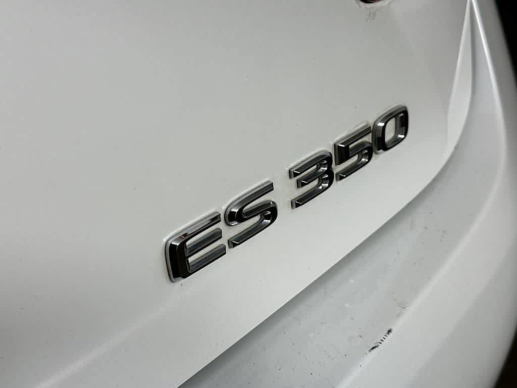 Used 2015 Lexus ES 350 w/ Premium Package FWD image 7