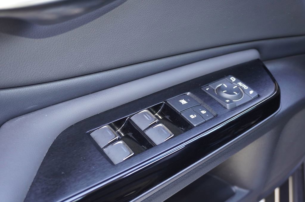 Used 2024 Lexus ES 350 w/ Premium Package FWD image 13
