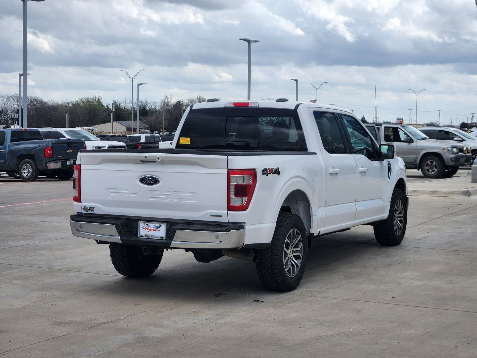Used 2021 Ford F150 Lariat w/ Equipment Group 501A Mid image 5