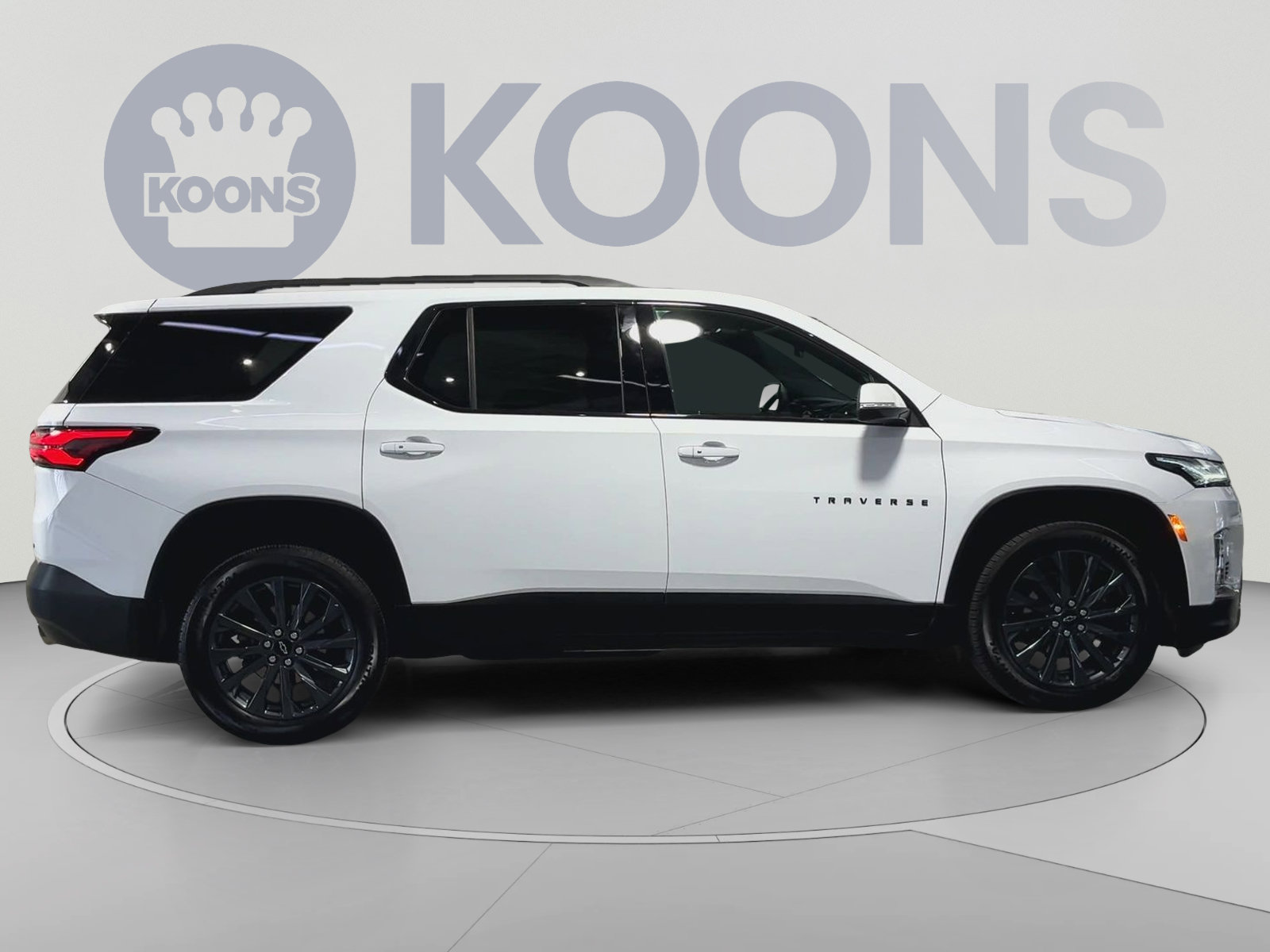 Used 2023 Chevrolet Traverse RS AWD/4WD image 12