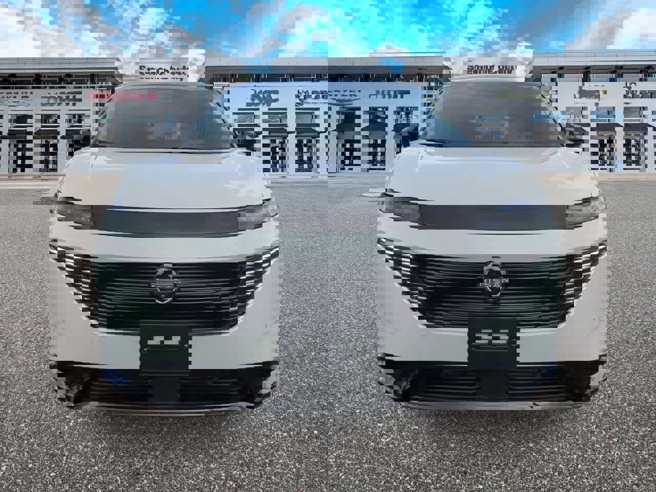 Used 2026 Nissan Murano Platinum w/ Cargo Package image 3