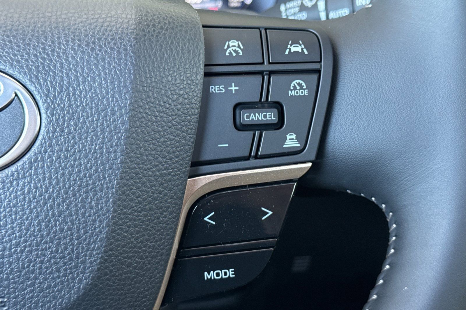 New 2026 Toyota Crown Signia image 28