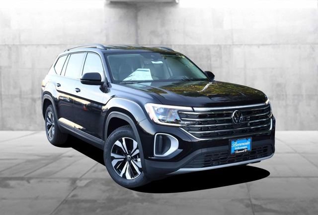 New 2026 Volkswagen Atlas SE image 2