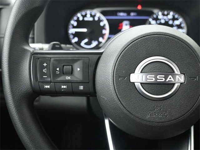 Used 2024 Nissan Pathfinder S image 28