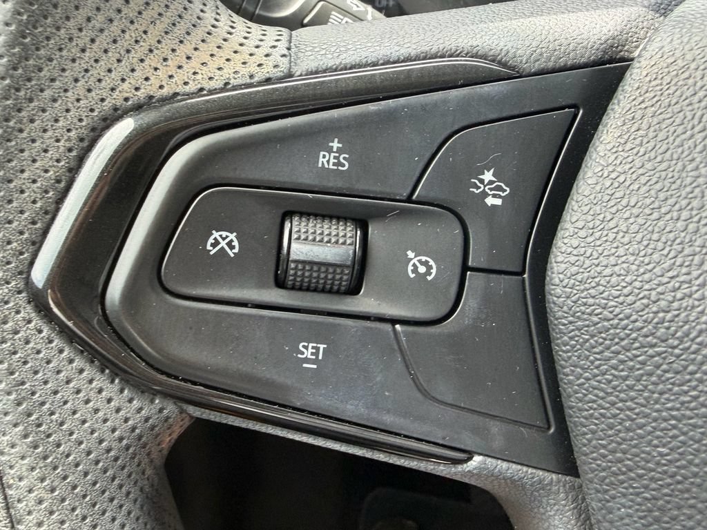 Certified 2023 Chevrolet TrailBlazer LT w/ Convenience Package FWD image 27