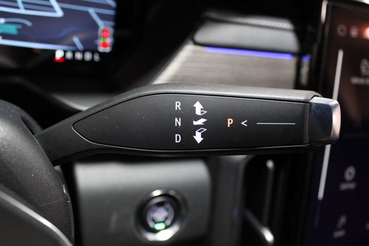 New 2026 GMC Acadia Denali w/ LPO, Floor Liner Package image 37