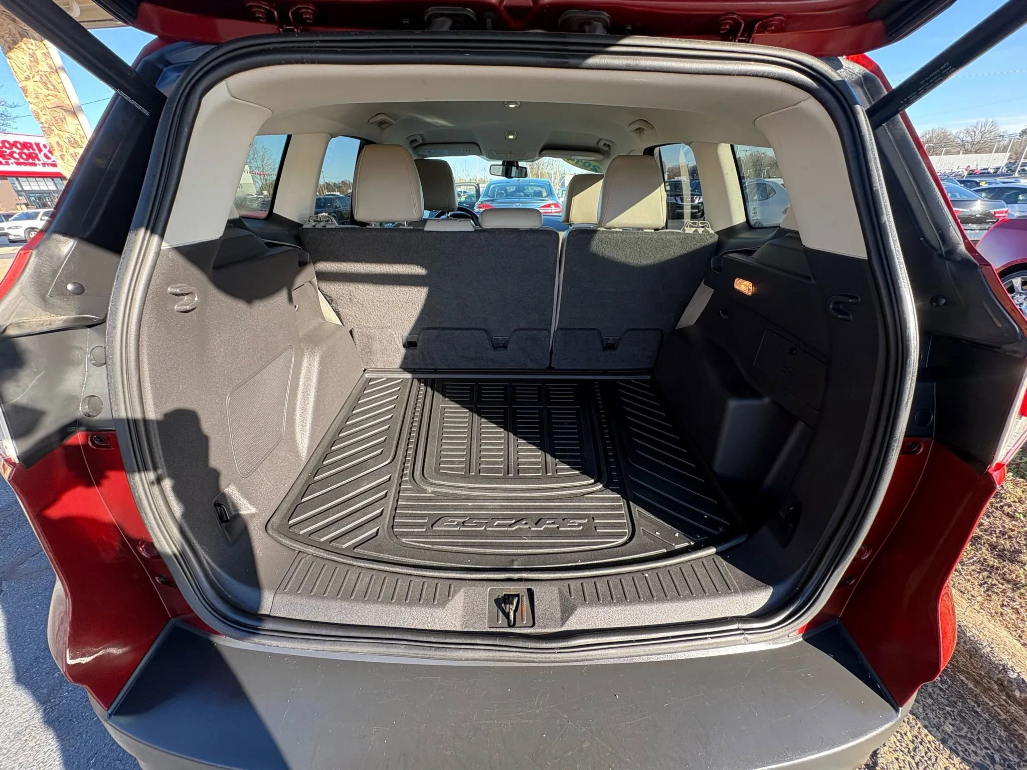 Used 2014 Ford Escape Titanium image 10