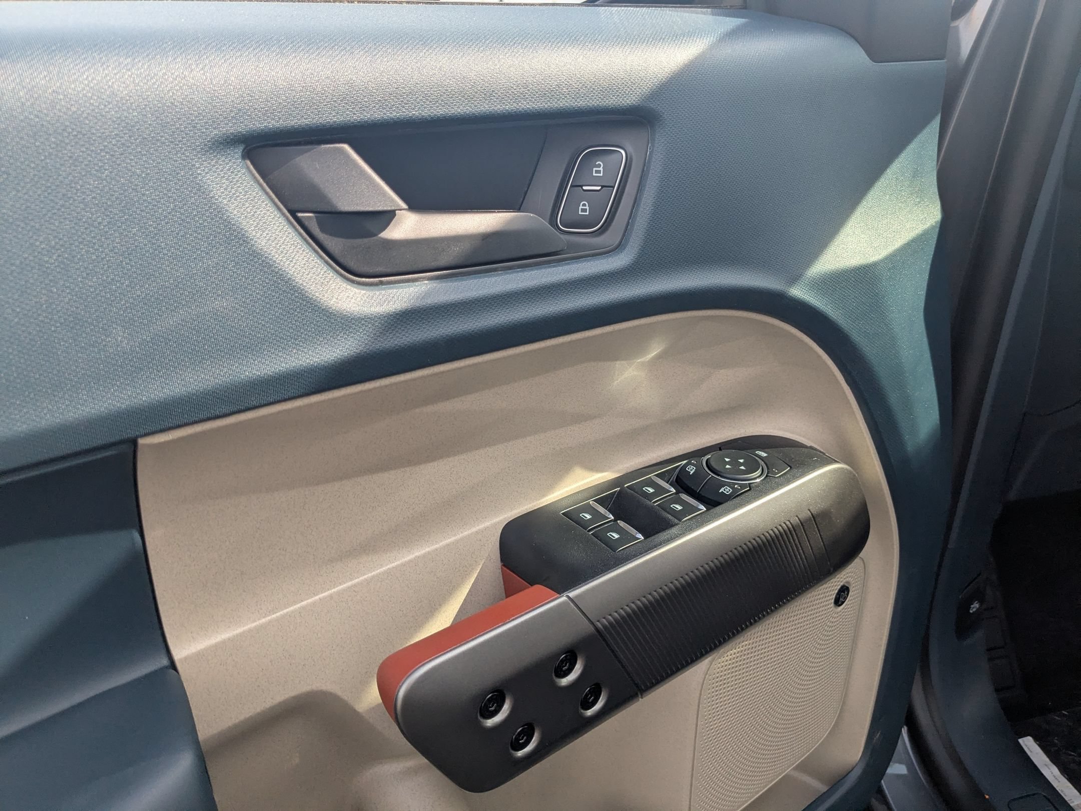 New 2026 Ford Maverick Lariat AWD/4WD image 13