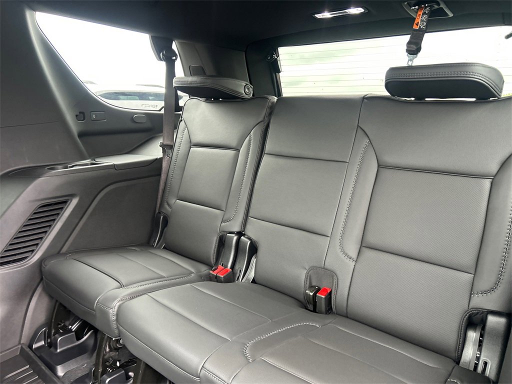 New 2026 GMC Yukon Denali w/ Sun & Power Step Package image 33