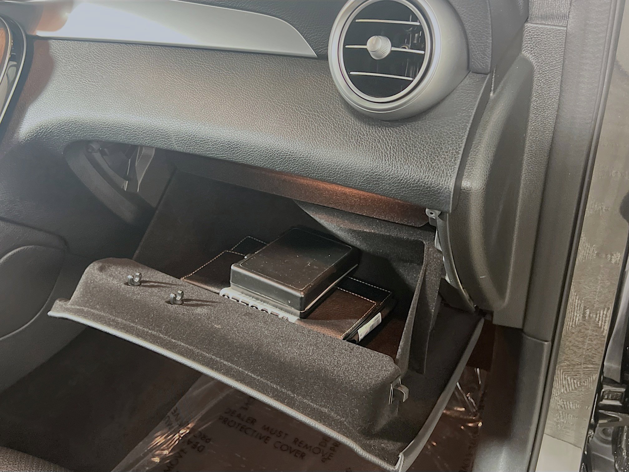 Used 2021 Mercedes-Benz GLC 300 image 35