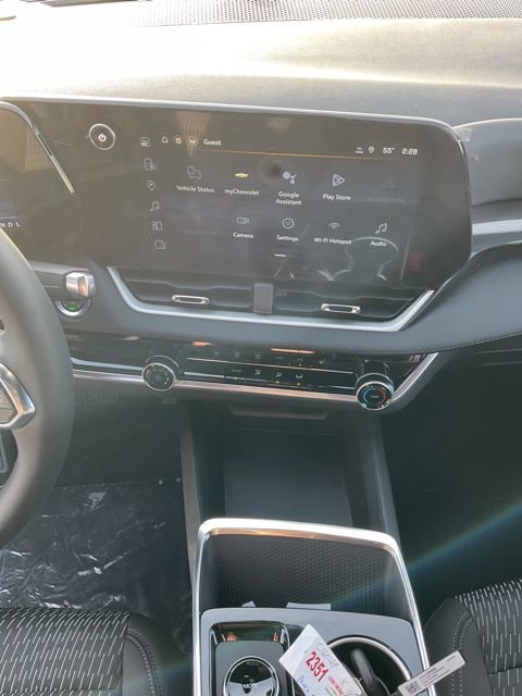 New 2026 Chevrolet Equinox LT image 17