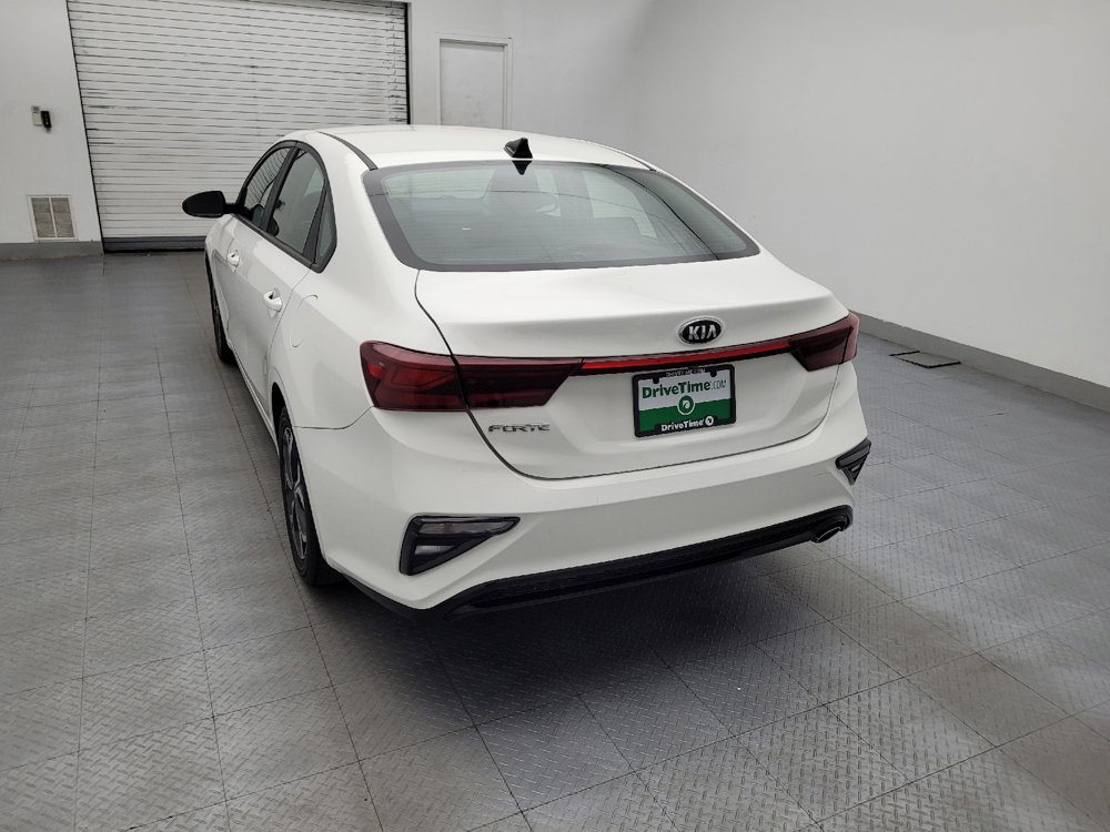 Used 2019 Kia Forte LXS FWD image 6