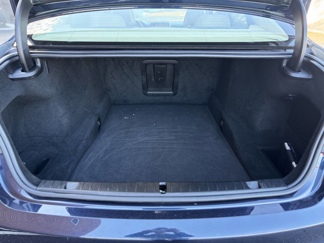 Used 2017 BMW 740i xDrive 740i xDrive AWD 4dr Sedan image 29