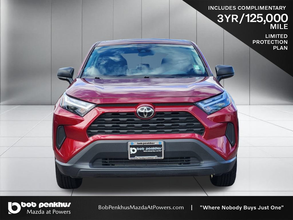 Used 2025 Toyota RAV4 LE AWD/4WD image 22