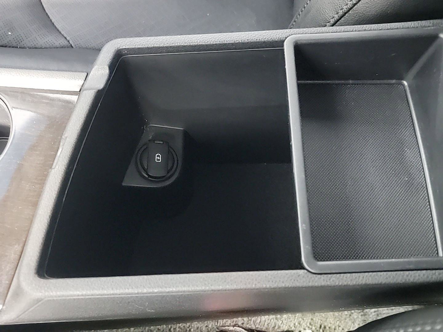 Used 2018 Kia Optima EX w/ Premium Package FWD image 34