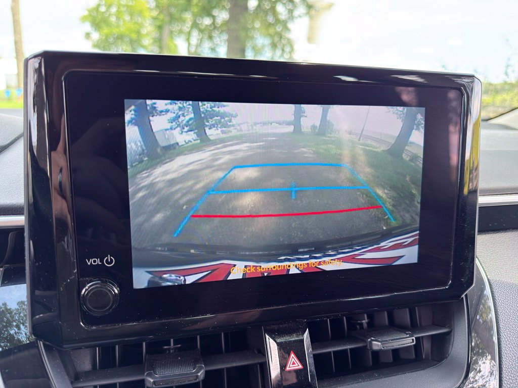 Used 2024 Toyota Corolla LE FWD image 6