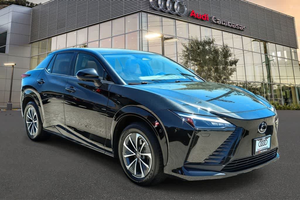 Used 2023 Lexus RZ 450e Premium w/ Technology Package AWD/4WD image 5